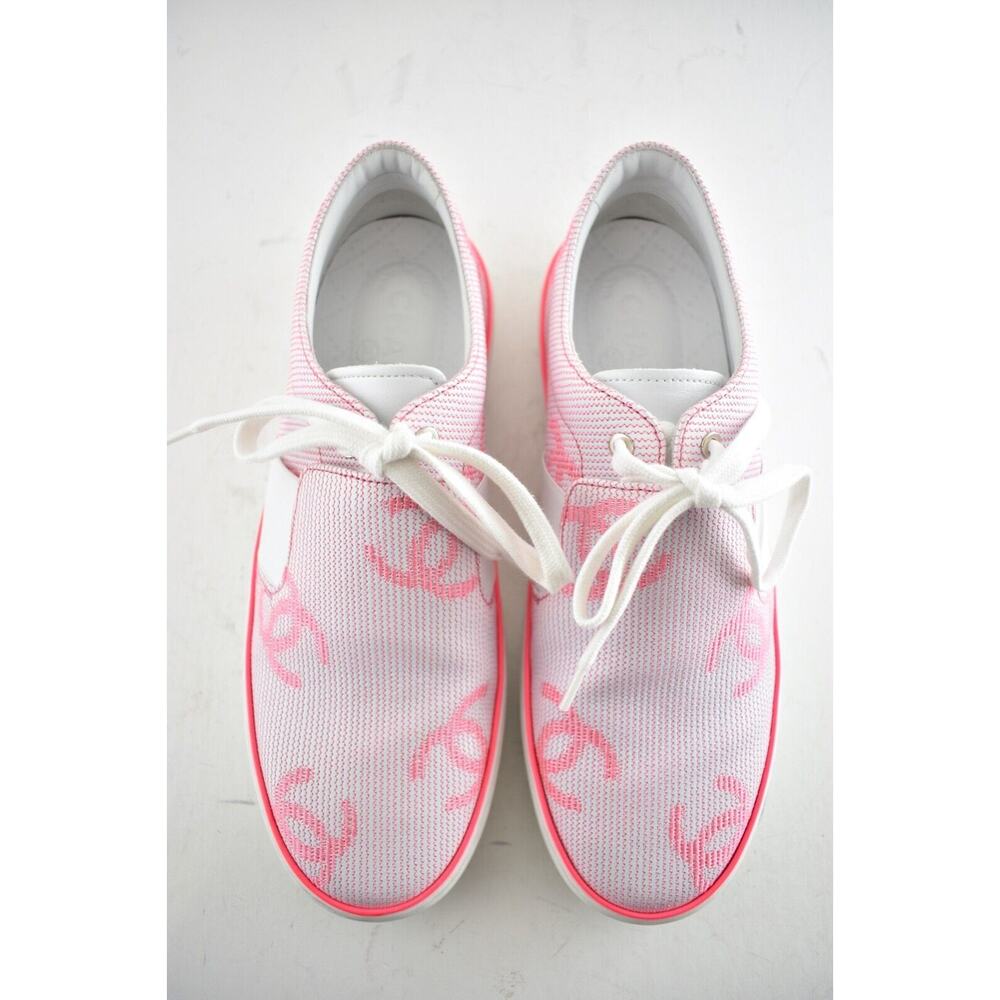 Chanel 18P Neon Pink White CC Slip On Lace Up Flat Runner Trainer Sneaker 39.5 - Picture 7 of 12